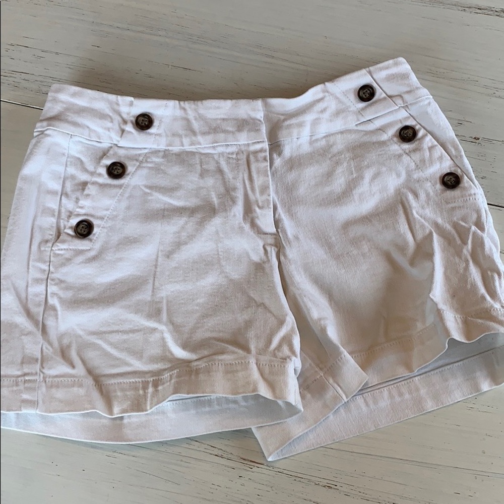 Bundle white and green shorts